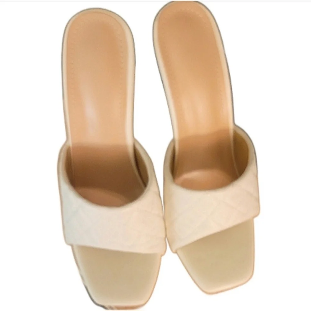 Shein Quilted Mule Heels White size 8.5 - Picture 3 of 7